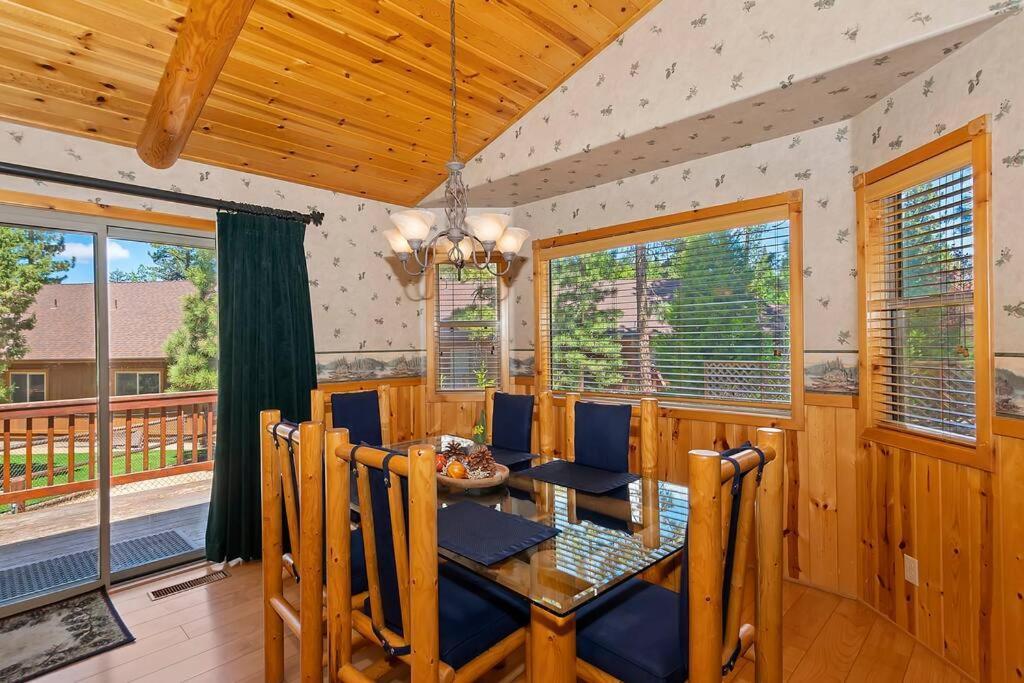 Teakwood - 3-Br Spa, Fire Pit, Quiet, Ac, Centrally Located Villa Big Bear Lake Dış mekan fotoğraf