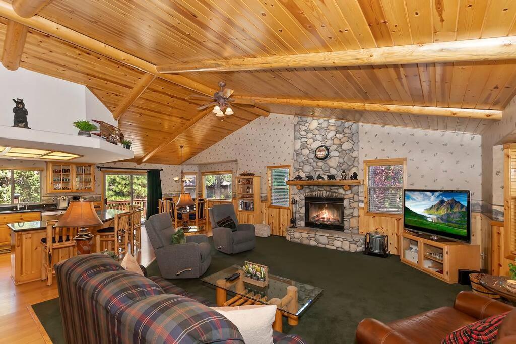 Teakwood - 3-Br Spa, Fire Pit, Quiet, Ac, Centrally Located Villa Big Bear Lake Dış mekan fotoğraf